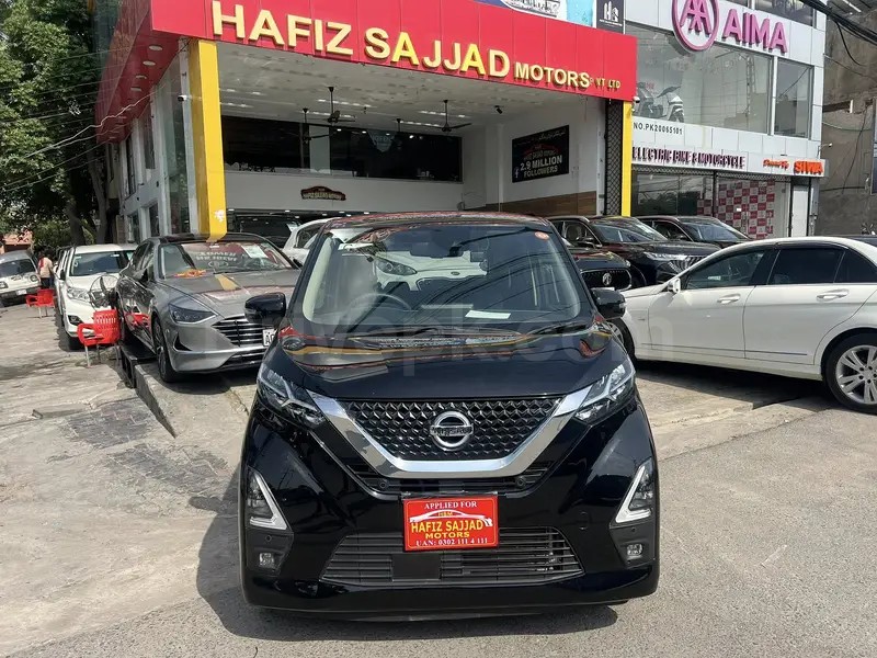 Nissan Dayz Highway Star 2022