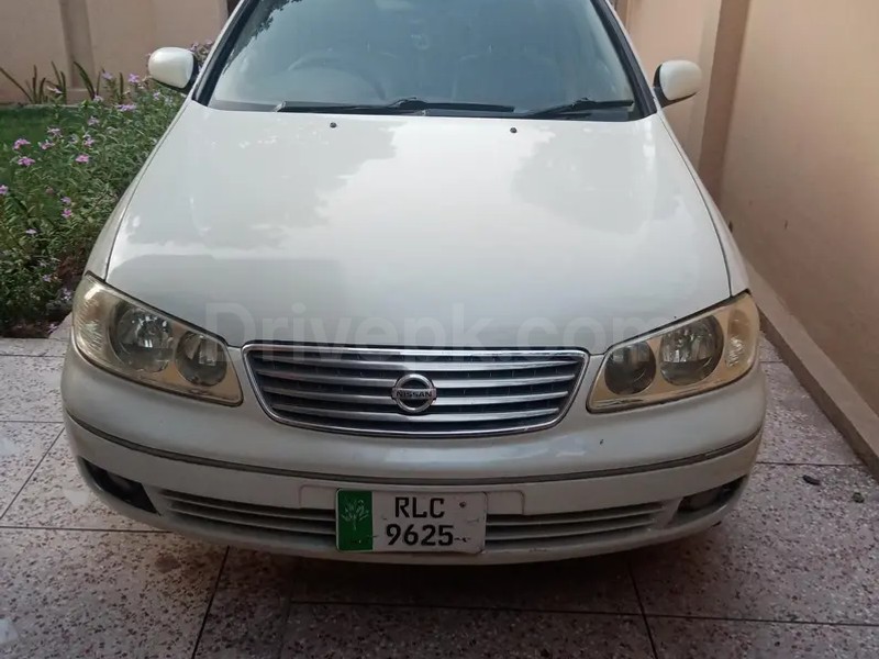 Nissan Sunny 2006