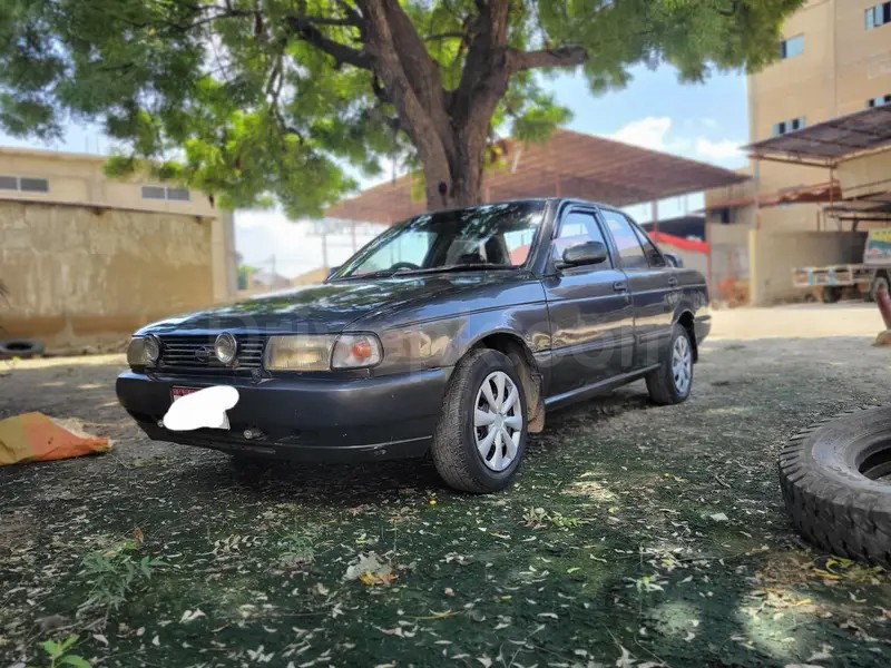 Nissan Sunny 1993