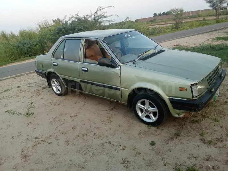 Nissan Sunny 1985