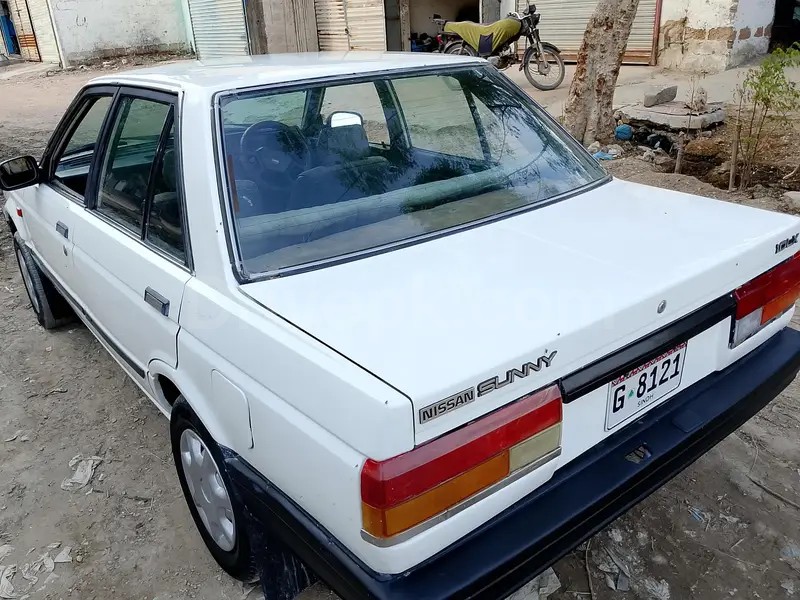 Nissan Sunny 1989