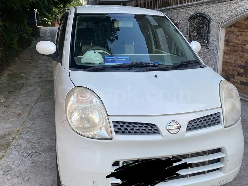 Nissan Moco 2010