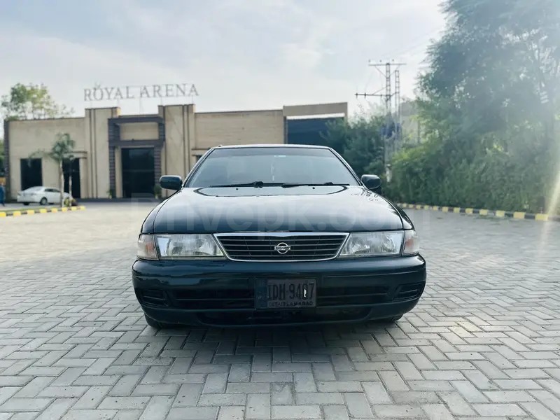Nissan Sunny 1997