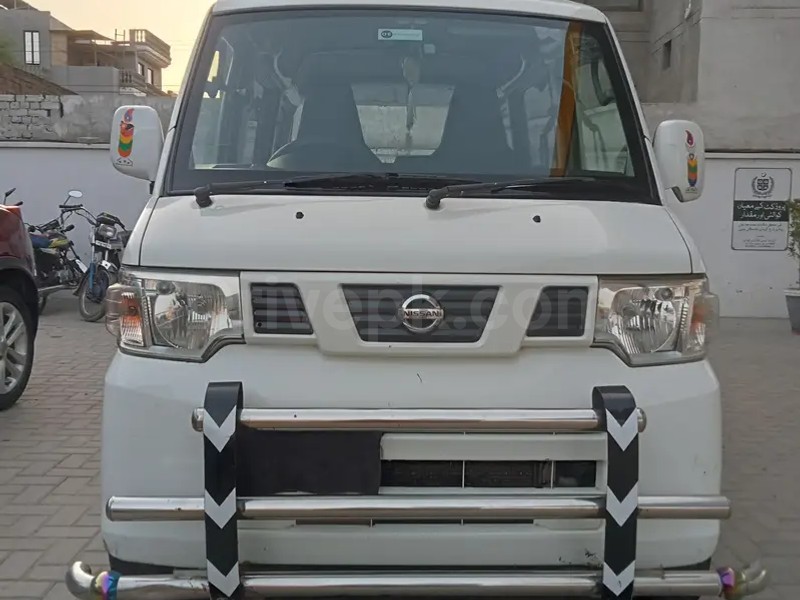 Nissan Clipper 2019