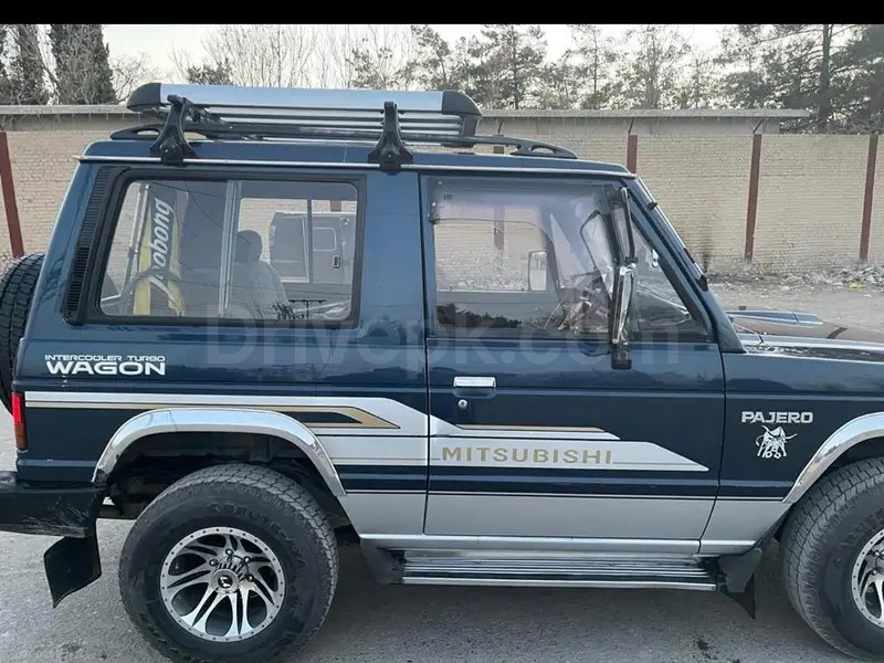 Mitsubishi Pajero 1985