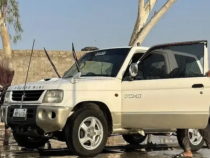 Mitsubishi Pajero Mini 2007