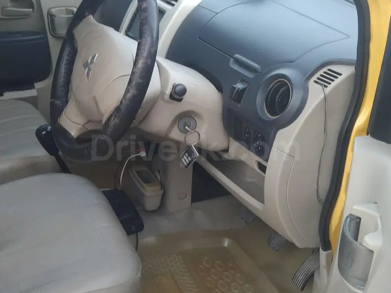 Mitsubishi Ek Wagon 2010