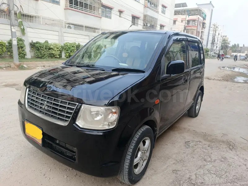 Mitsubishi Ek Wagon 2011
