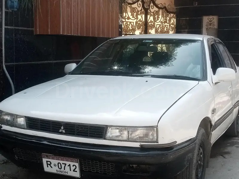Mitsubishi Lancer 1990