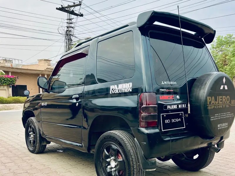 Mitsubishi Pajero Mini 1996