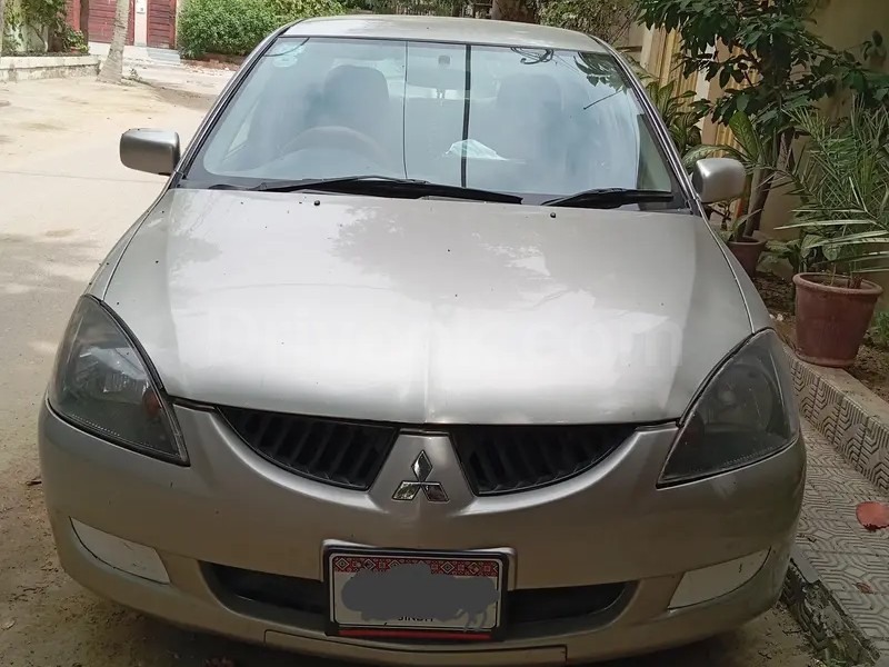 Mitsubishi Lancer 2005