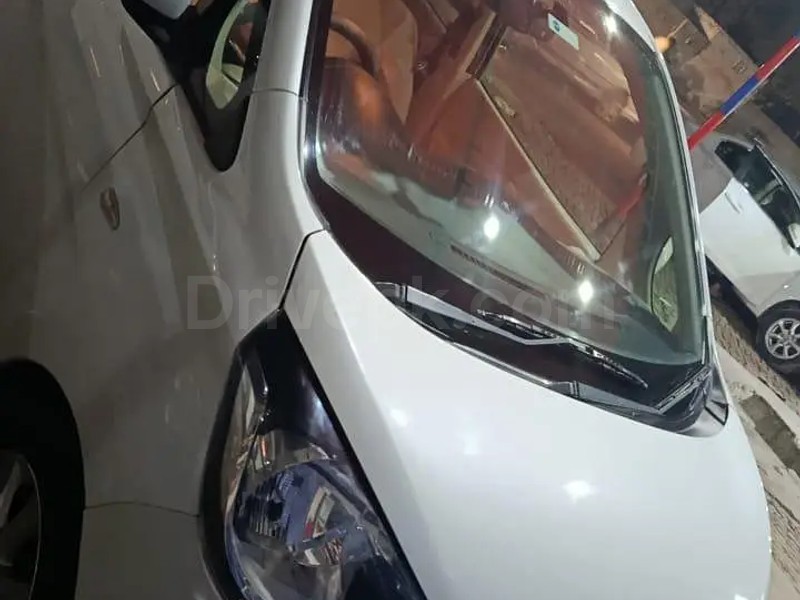 Mitsubishi Ek Wagon 2013