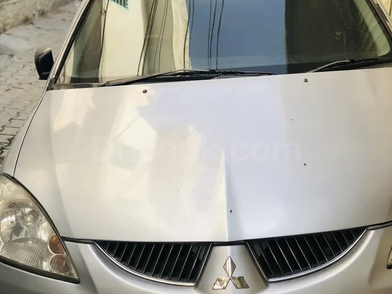 Mitsubishi Lancer 2005