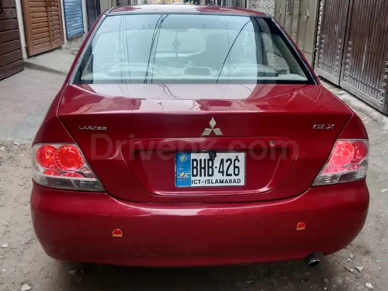 Mitsubishi Lancer 2000