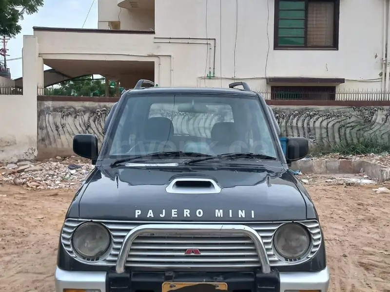 Mitsubishi Pajero Mini 1995