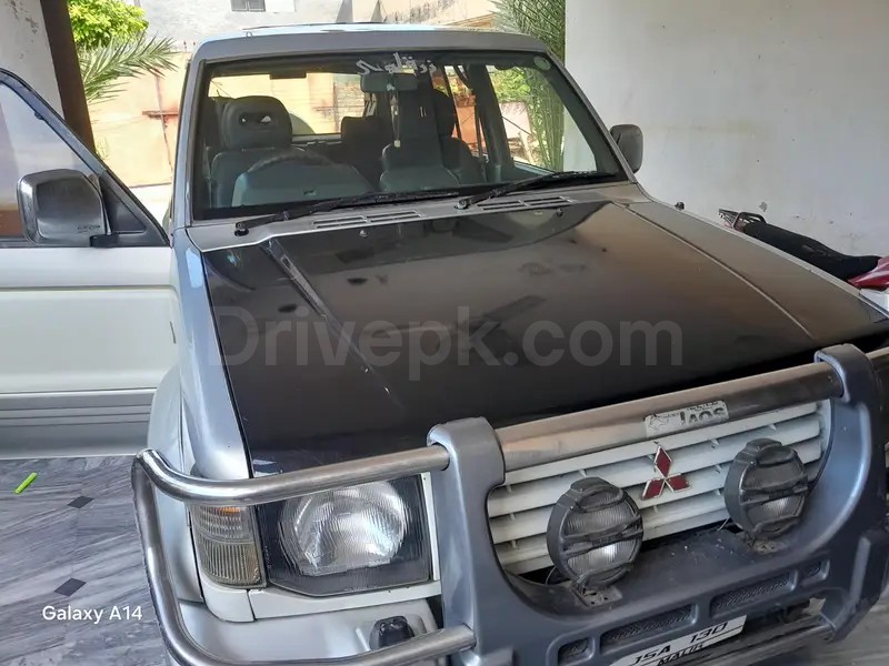 Mitsubishi Pajero 1994