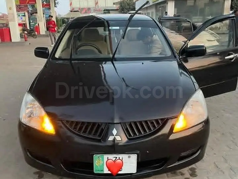 Mitsubishi Lancer 2005