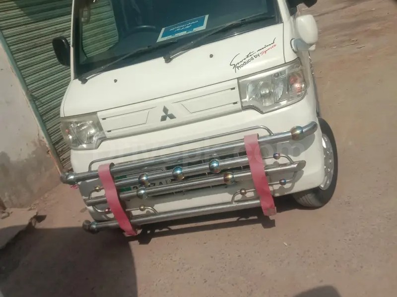 Mitsubishi Minicab Bravo 2018