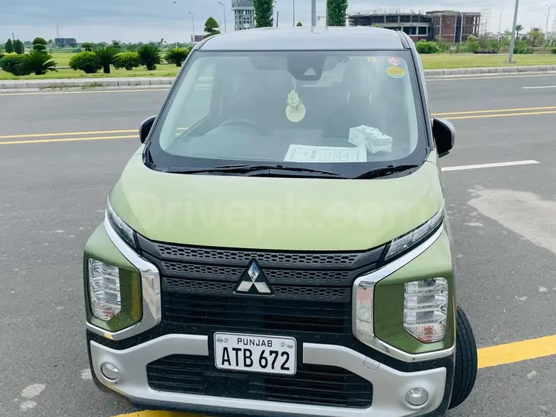 Mitsubishi Ek X 2024