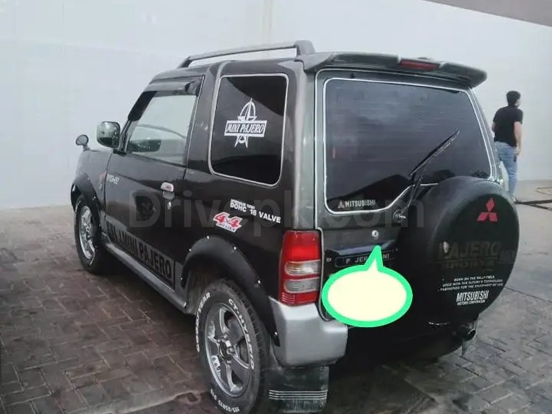 Mitsubishi Pajero Mini 1996