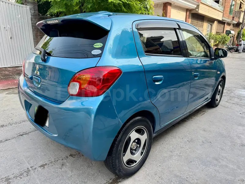 Mitsubishi Mirage 2014