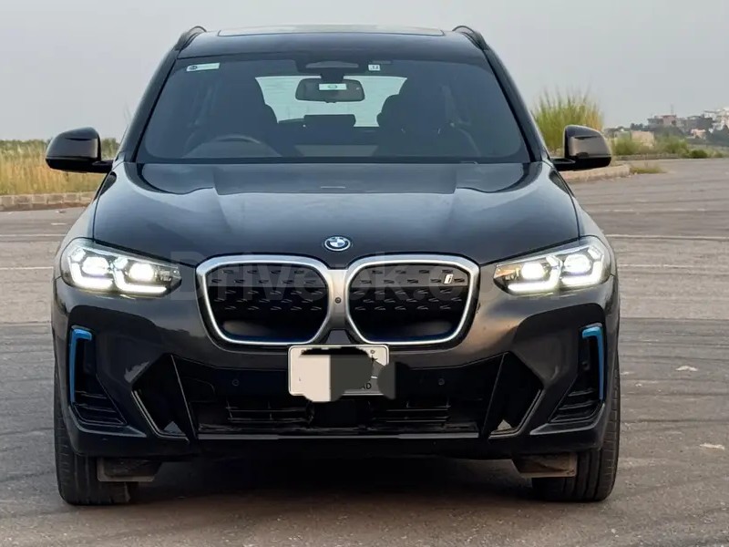 BMW iX 2021