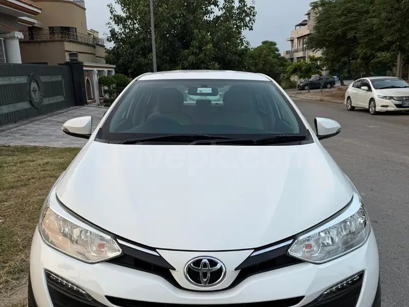 Toyota Yaris 2021