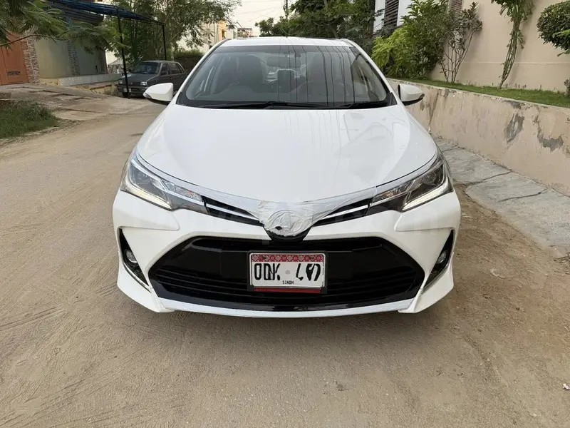 Toyota Altis Grande 2025