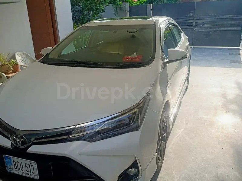 Toyota Altis Grande 2023