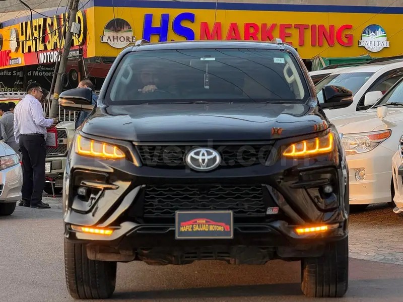 Toyota Fortuner Sigma 2020