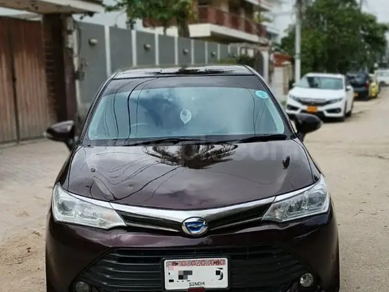 Toyota Corolla Axio 2014