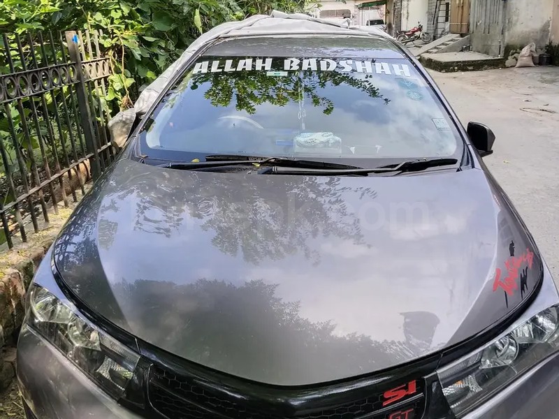 Toyota Corolla GLI 2016