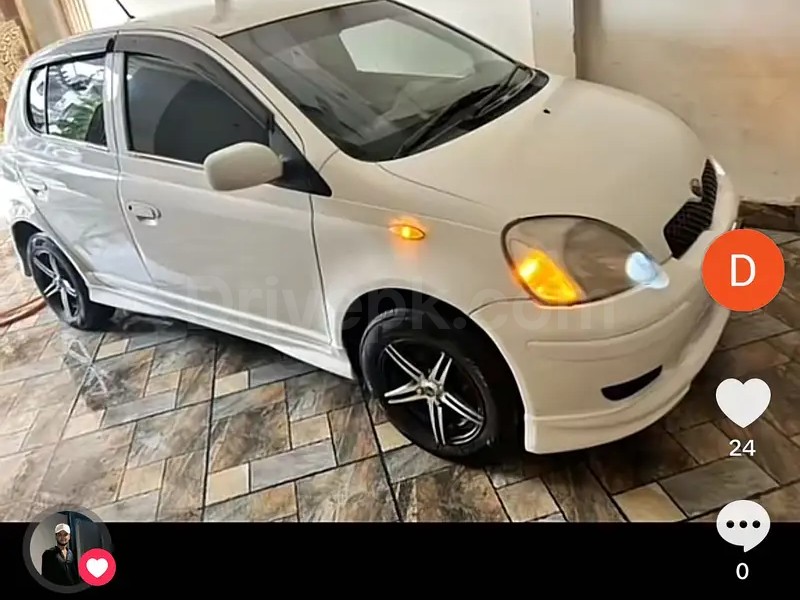 Toyota Vitz 2004