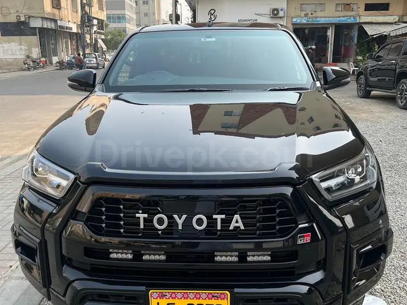 Toyota Hilux 2024