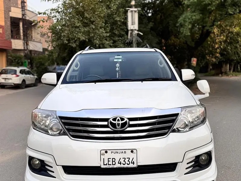 Toyota Fortuner G 2016