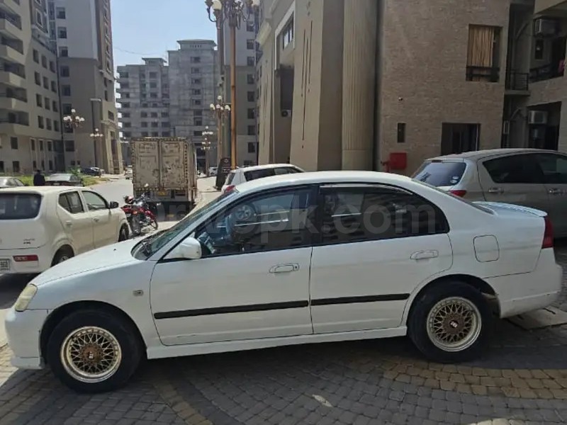 Honda Civic EXi 2002