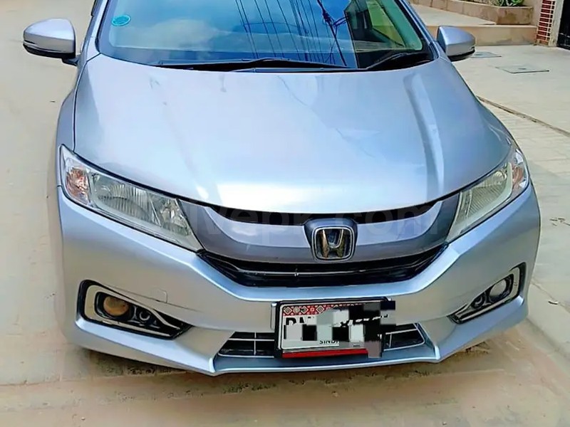 Honda Grace Hybrid 2015