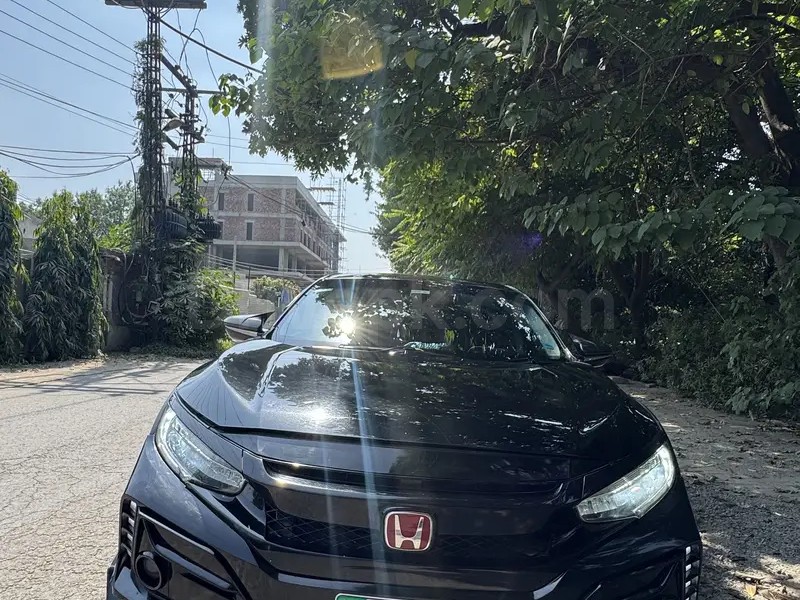 Honda Civic Oriel 2017