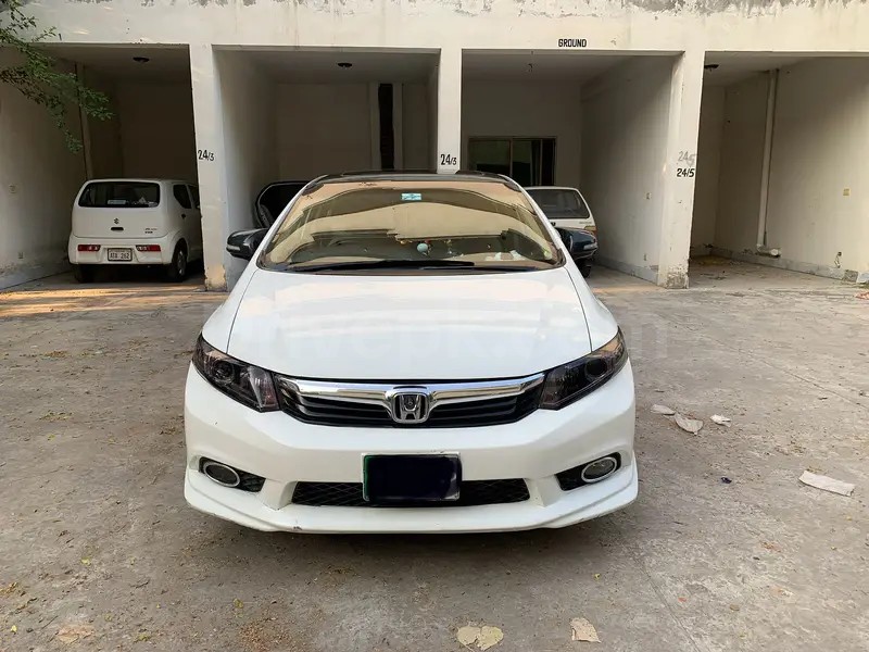 Honda Civic VTi Oriel Prosmatec 2013