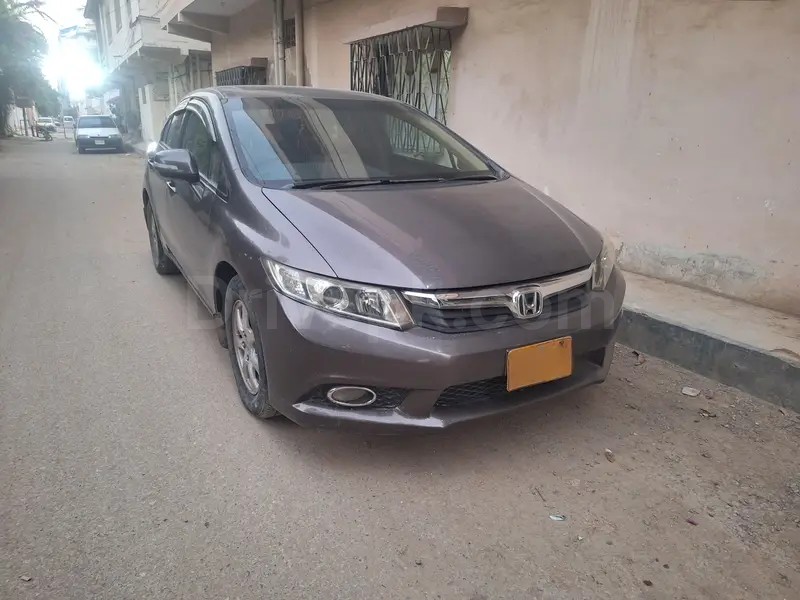 Honda Civic VTi Oriel Prosmatec 2013