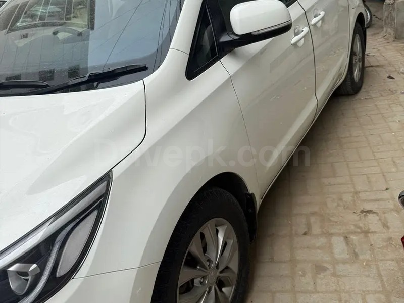 KIA Grand Carnival 2019