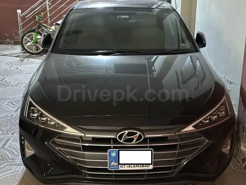 Hyundai Elantra 2023