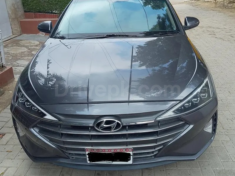 Hyundai Elantra 2024