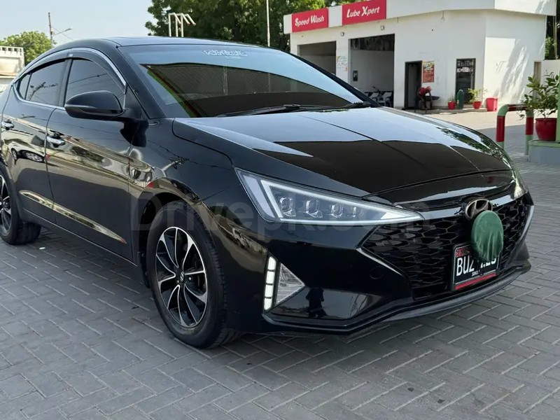 Hyundai Elantra 2021