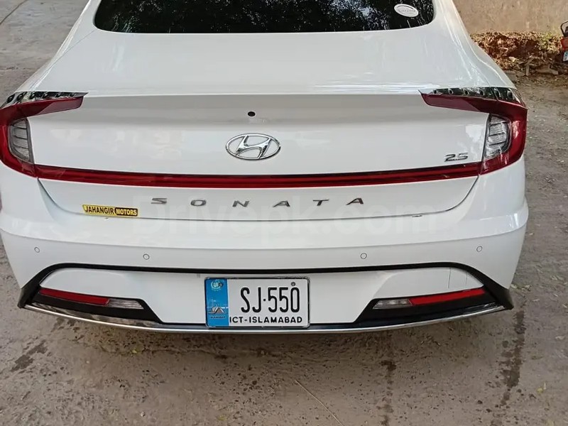 Hyundai Sonata 2022