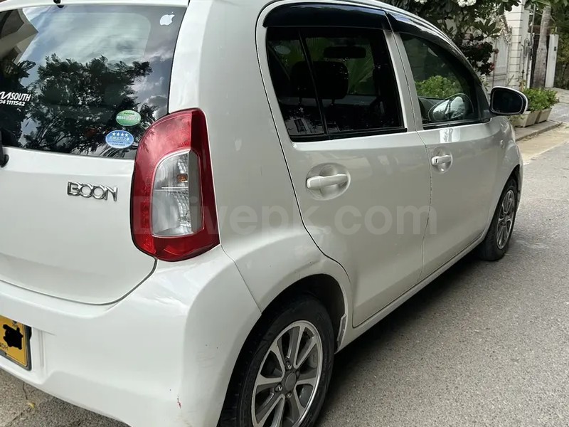 Daihatsu Boon 2015
