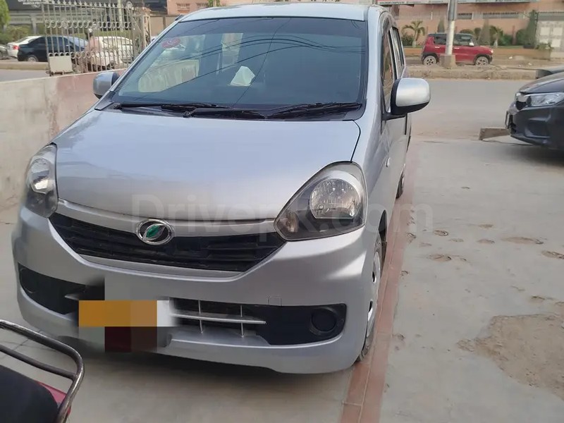 Daihatsu Mira 2015
