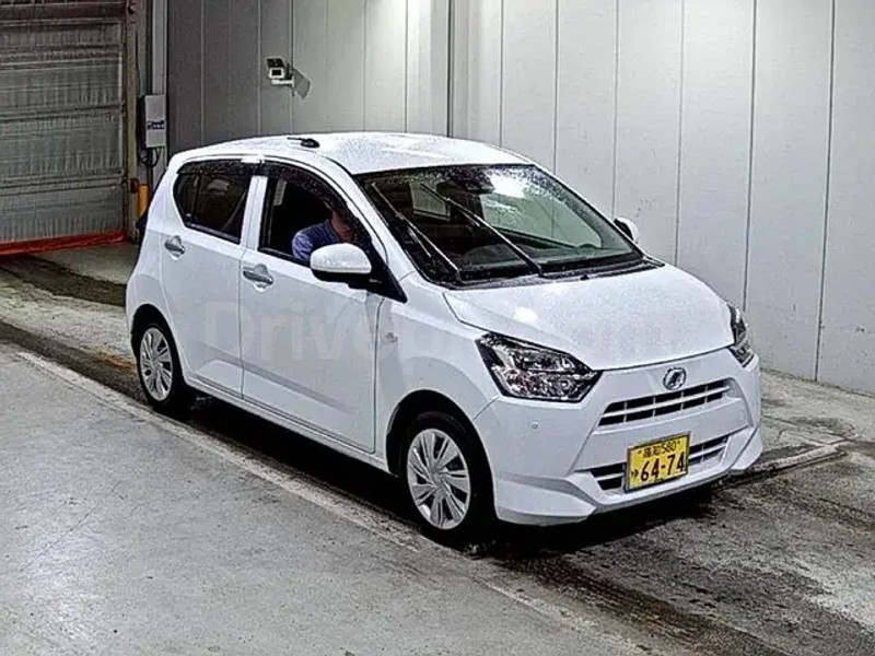 Daihatsu Mira 2022