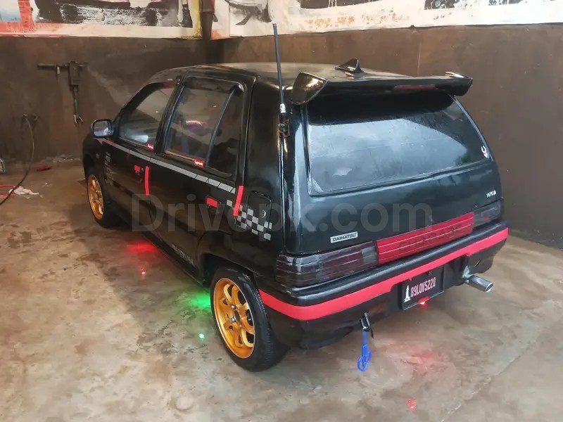 Daihatsu Charade 1994