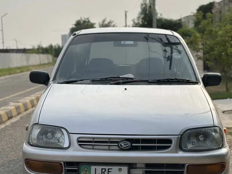 Daihatsu Cuore 2002